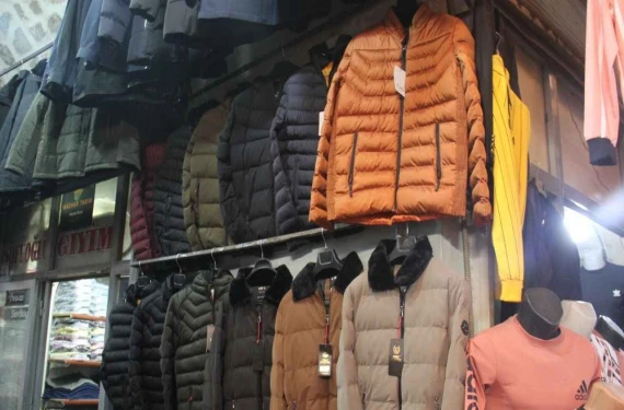 Kıyafet fiyatları uçtu: