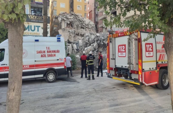 Yıkım esnasında…