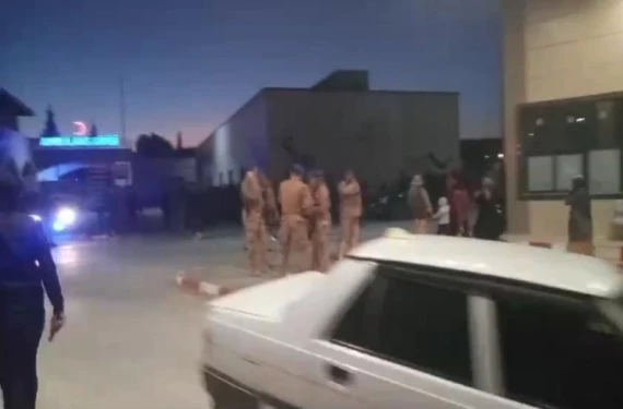 Arabanın içinde başına sıktı