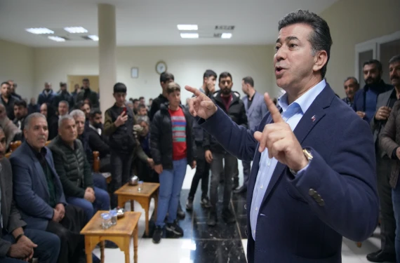 Oylar yeniden sayılıyor!