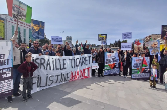 “İsrail'le ticaret Filistin'e ihanet” eylemi