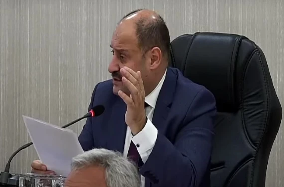 “Hiç çenelerini yormasınlar...“