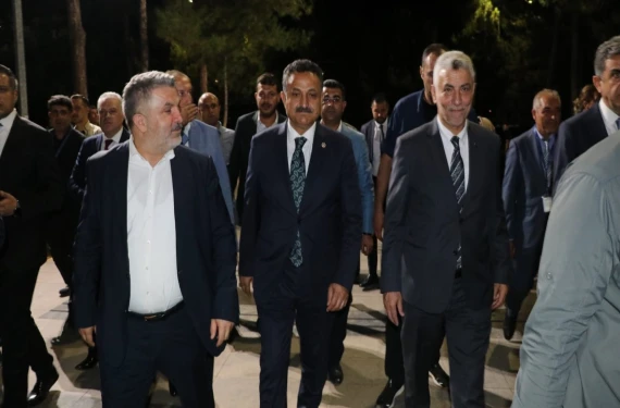 Kentten ayrıldı