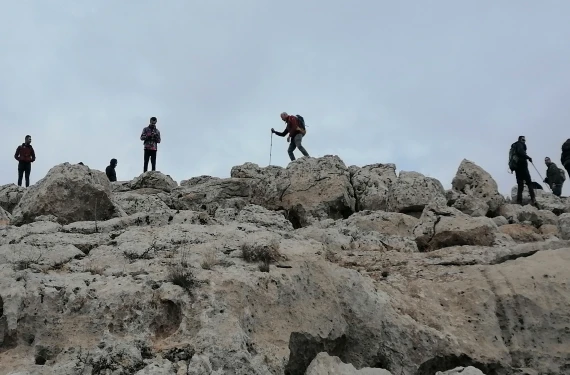 14 kilometre yürüdüler