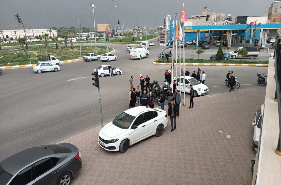 Yaralılar var