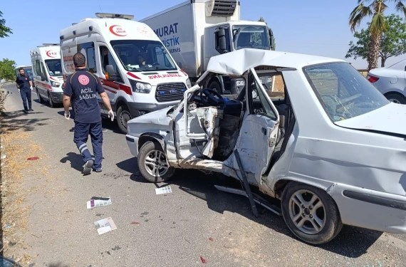 Kazazedeler araçta sıkıştı...