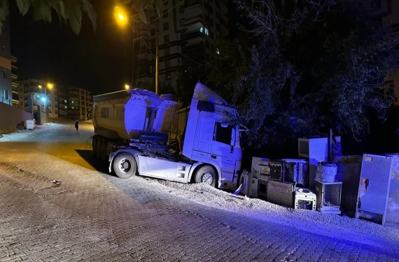 Tamirci dükkanına girdi...