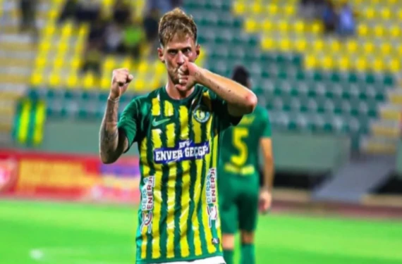 Golcü geri dönüyor