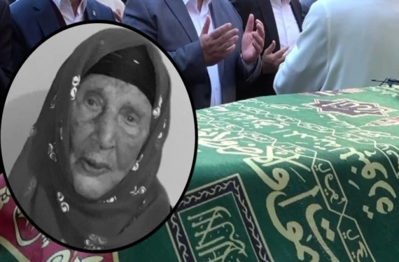 Annesini kaybetti...