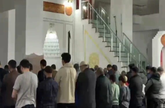 İlk teravih kılındı