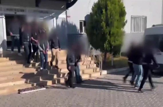 Polisten umut tacirlerine suçüstü...