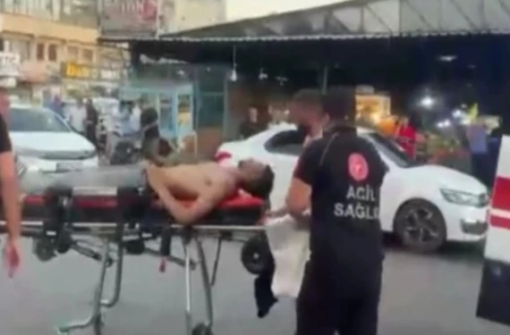 Bir kişi bıçaklandı!