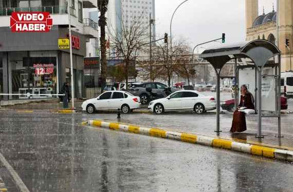 Şanlıurfa’da aniden bastırdı...