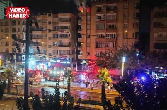 Son kat alevlere teslim oldu