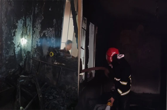 Şanlıurfa’da 5 katlı binada yangın: