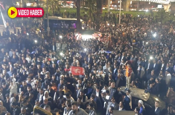 Yeniden Refah kutlamalara başladı!