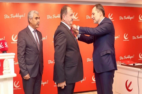 Bakın hangi partiye geçti