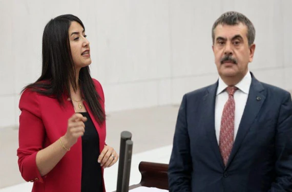 Bakana şoke eden soru: