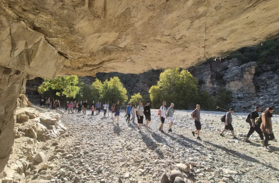 Zore Kanyonunda nefes kesen yürüyüş: