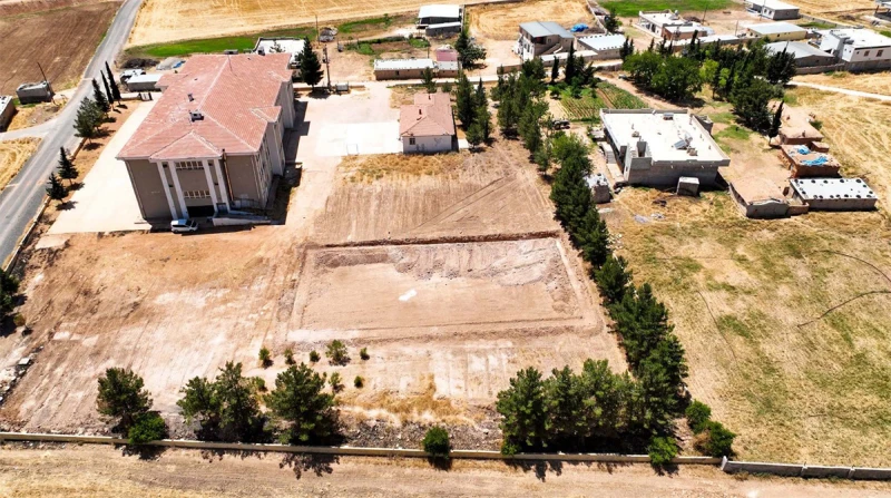 Harran’da gençlere saha müjdesi! 5 mahallede çalışmalar başladı
