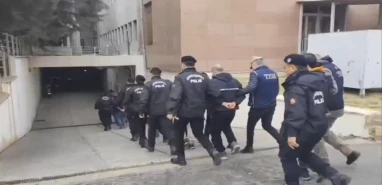 Şanlıurfa'da sosyal medyada silahlı paylaşım yapanlara dev operasyon!