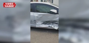 Şanlıurfa'da otomobiller çarpıştı: Maddi hasar oluştu