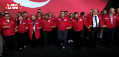 Şanlıurfa’da unutulmayacak anlar: Bakan Kacır'dan Selçuk Bayraktar’a halay şov…