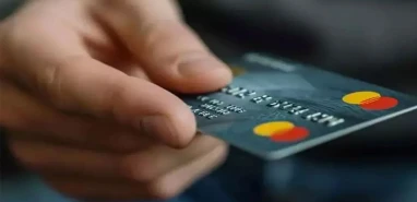 Gece yarısı değişti… Kredi kartı kullananlar dikkat!