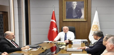 Bakan Güler: PKK silahlarını koşulsuz teslim etmeli