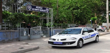 İLÇE EMNİYET MÜDÜRLÜĞÜMÜZ HİZMETLERİNDE KULLANILMA ÜZERE 32000 LT MOTORİN 10000 LT 95 OKTAN KURŞUNSUZ BENZİN ALIM İŞİ AKÇAKALE İLÇE EMNİYET MÜDÜRLÜĞÜ İÇİŞLERİ BAKANLIĞI EMNİYET GENEL MÜDÜRLÜĞÜ