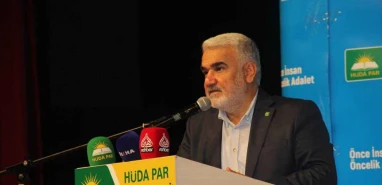 Cumhurbaşkanı Erdoğan, HÜDA PAR Genel Başkanı Yapıcıoğlu'yla görüştü