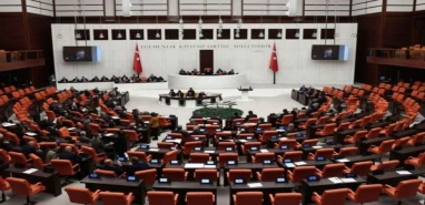 Sözleşmeli personele kadro teklifi komisyondan geçti!