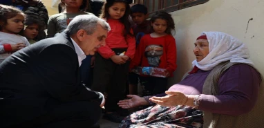 Başkan Beyazgül selden etkilenen vatandaşları yalnız bırakmadı