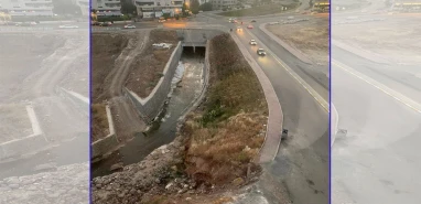 Karaköprü’nün göbeğinden geçen dereyi sahiplenen kurum yok
