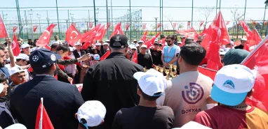 Eyyübiye’de bayram coşkusu: 250 çocuk yeşil sahada buluştu!