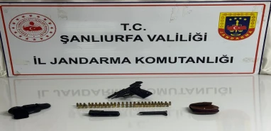 Birecik ve Siverek’te jandarma durdurdu! 5 kişi gözaltına alındı