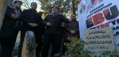 Şanlıurfalı Kudüs şehidi mezarı başında anıldı