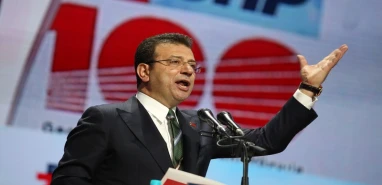 İmamoğlu adaylığını resmen  açıkladı