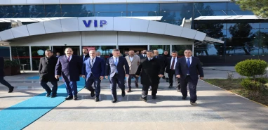 AK Partili üst düzey isimden Şanlıurfa’ya sürpriz ziyaret! “Milli iradenin sarsılmaz kalesi Şanlıurfa'dayız”