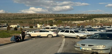 Karaköprü’de maddi hasarlı kaza
