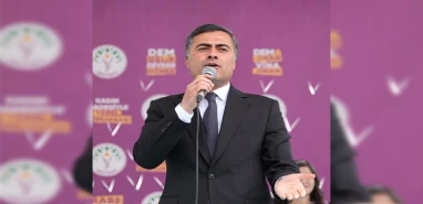 Van Büyükşehir Belediye Başkanı Zeydan'a hapis cezası