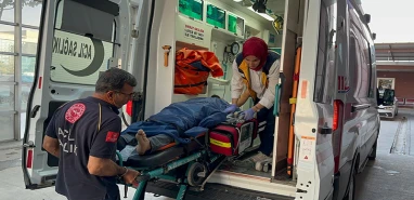 Seyir halindeki otomobile silahlı saldırı: 1 ağır yaralı