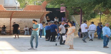 Şanlıurfa'da ilk AGS heyecanı: Adaylar sınav merkezlerine akın etti