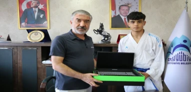 Başarılı sporcuya Eyyübiye Belediyesinden büyük destek ve ödül