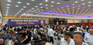 AK Parti Şanlıurfa İl Teşkilatı bayramlaşma programında buluştu