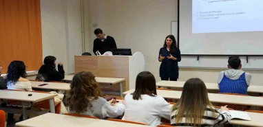 Akademide yeni dönem: İlk ders "Terörsüz Türkiye"