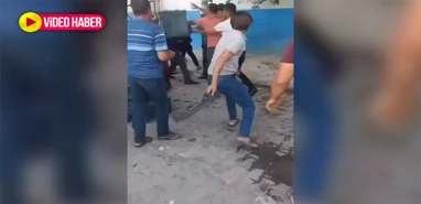 Şanlıurfa’da pazar alanı savaş alanına döndü! Kadınların karıştığı kavgada yaralılar var