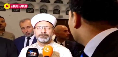 Diyanet İşleri Başkanı Arapça bilmiyor mu? Soruyu anlamadı Türkçe’ye çevirtti