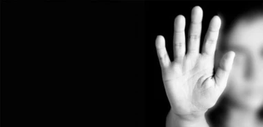 Sığınmacılara yardım vaadiyle cinsel istismar iddiası