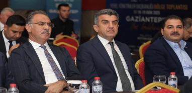 Başkan Canpolat Gaziantep’te önemli toplantıya katıldı